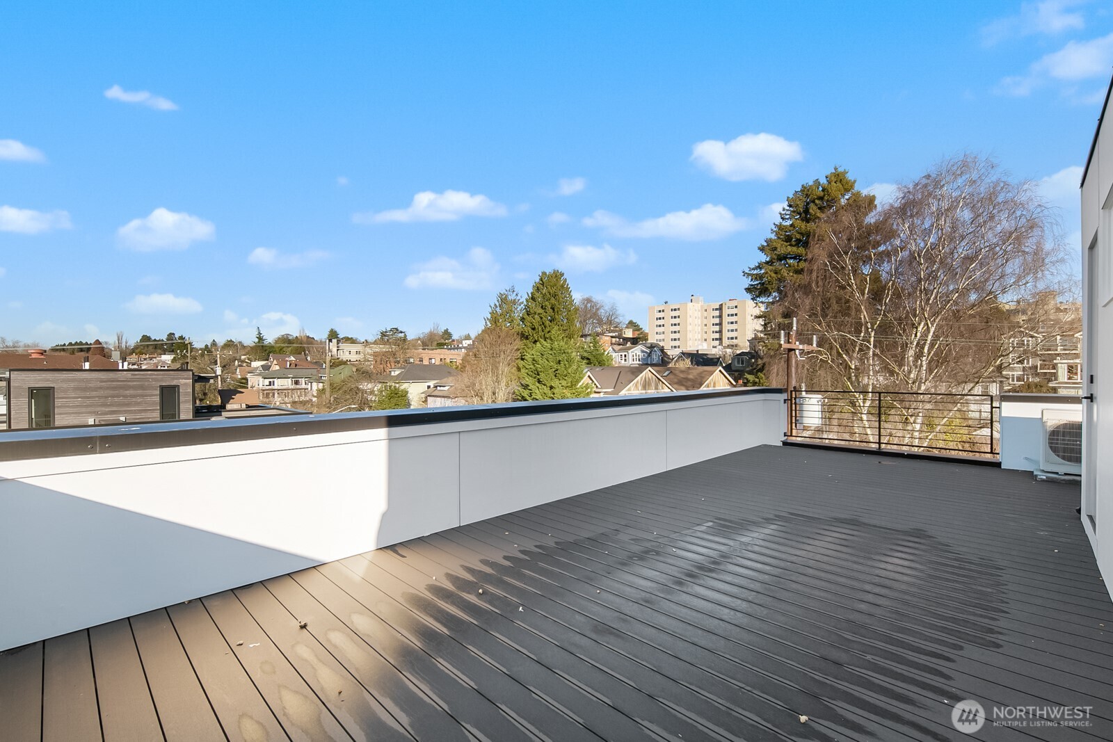 505 11th Avenue East Seattle, WA 98102 - Photo 23 of 33