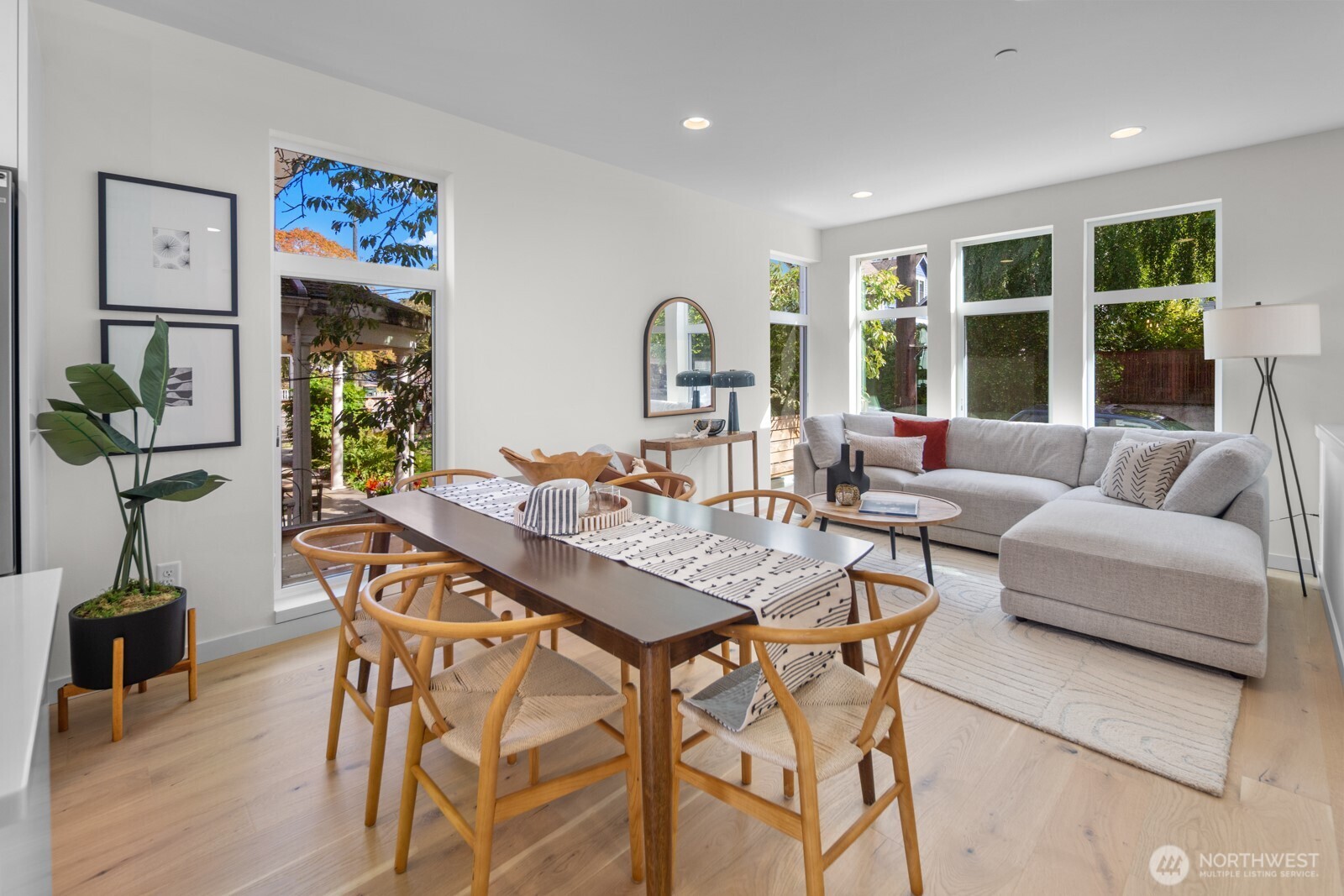 505 11th Avenue East Seattle, WA 98102 - Photo 6 of 33