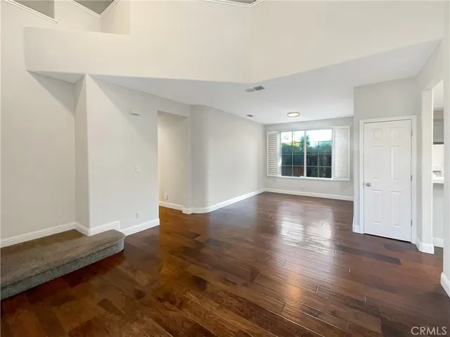 a view of livingroom with hardwood