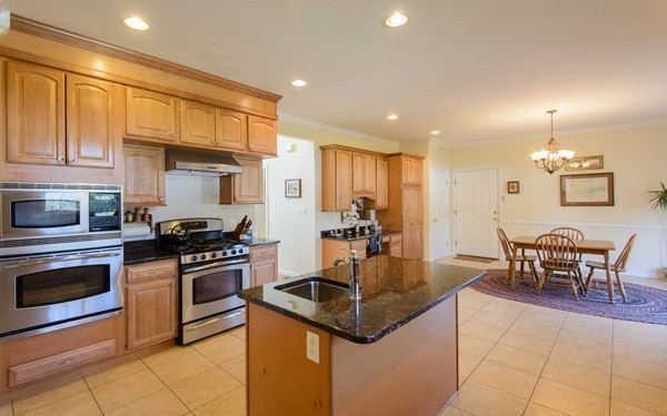 12 Stagecoach Road Lynnfield, MA 01940 - Photo 9 of 20 Gallery Image 9