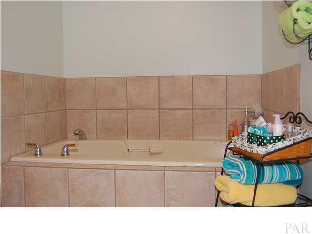 5124 Woodbine Road Pace, FL 32571 - Photo 17 of 24 Gallery Image 17