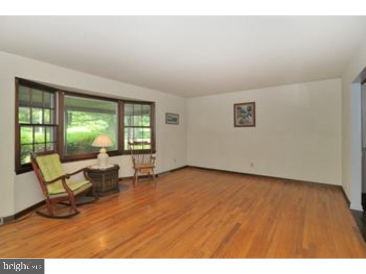 903 Ridge Road Telford, PA 18969 - Photo 6 of 25
