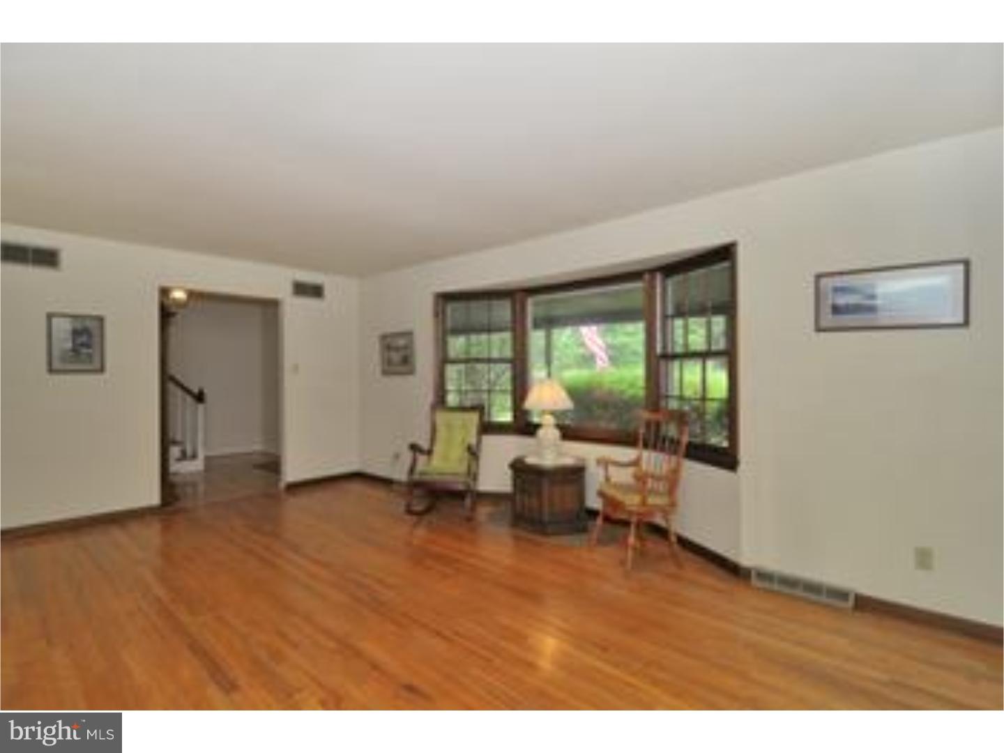 903 Ridge Road Telford, PA 18969 - Photo 7 of 25