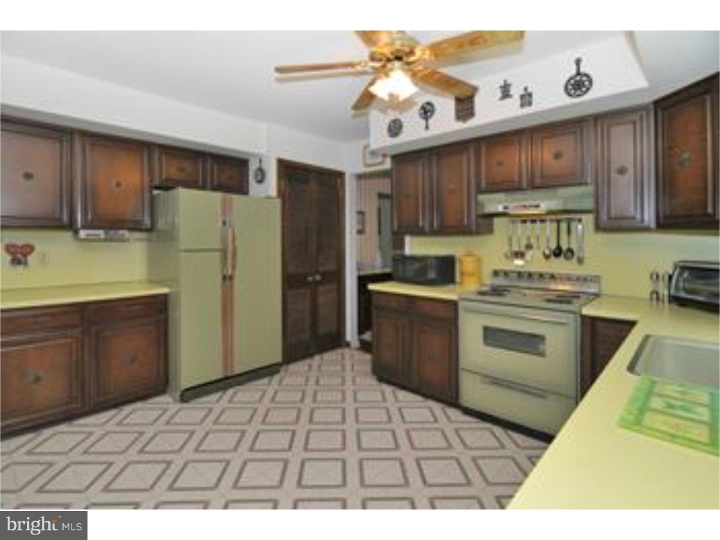 903 Ridge Road Telford, PA 18969 - Photo 10 of 25