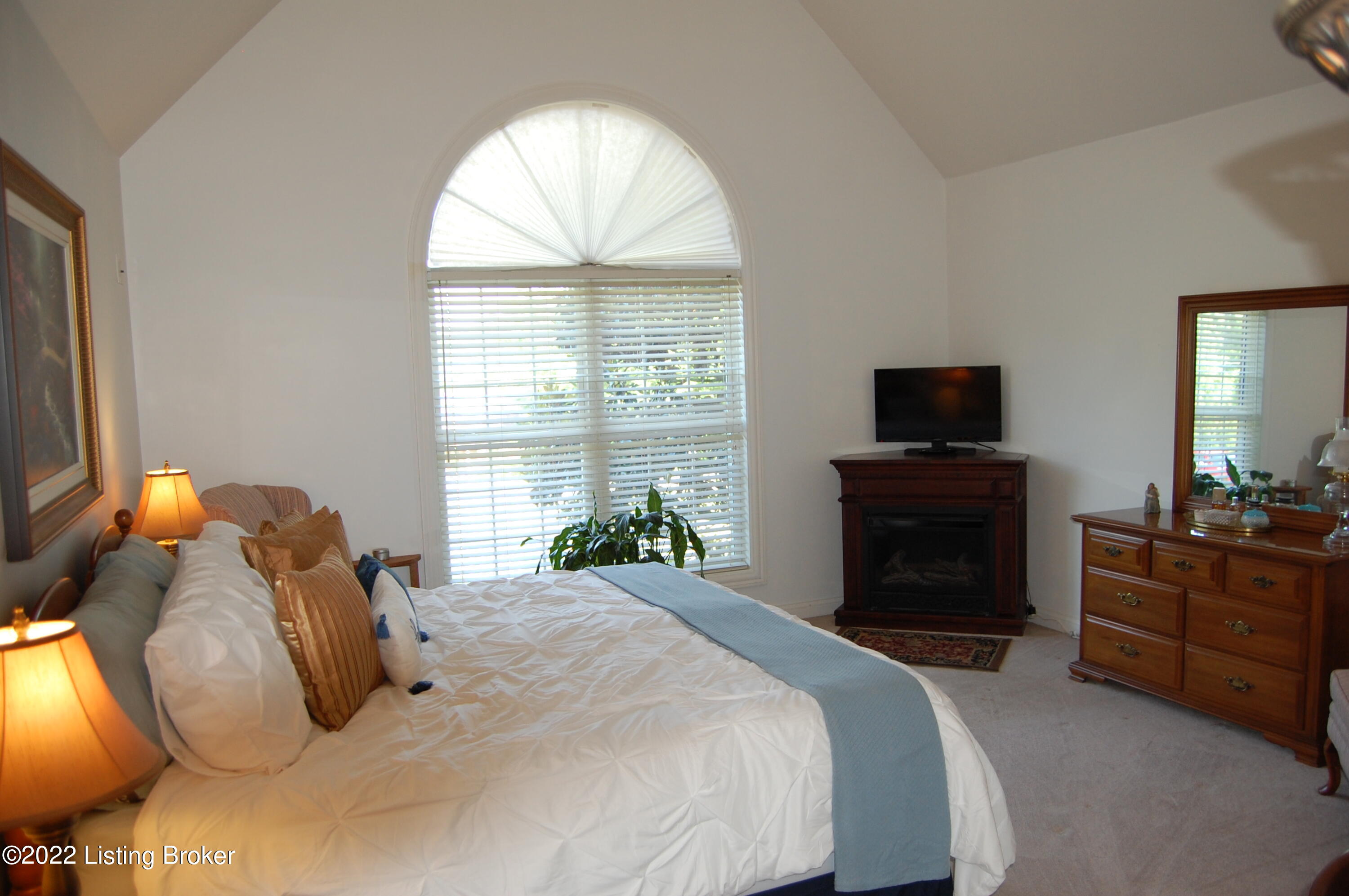 754 Floyds Fork Road Shepherdsville, KY 40165 - Photo 12 of 53 Master Bedroom