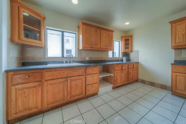 $935,000 | 2653 Flower Street, Huntington Park, CA 90255