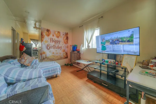 $935,000 | 2653 Flower Street, Huntington Park, CA 90255