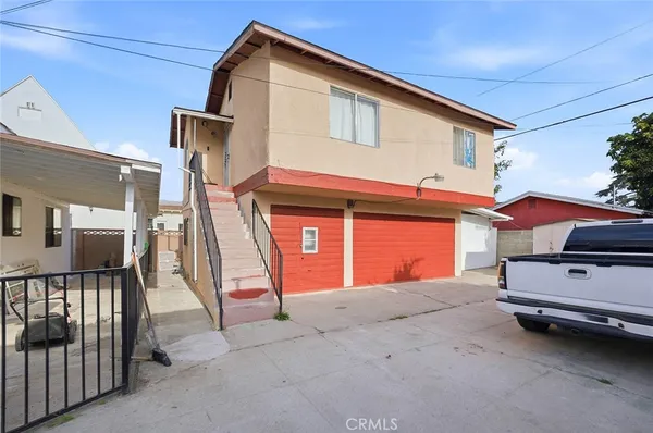 $935,000 | 2653 Flower Street, Huntington Park, CA 90255