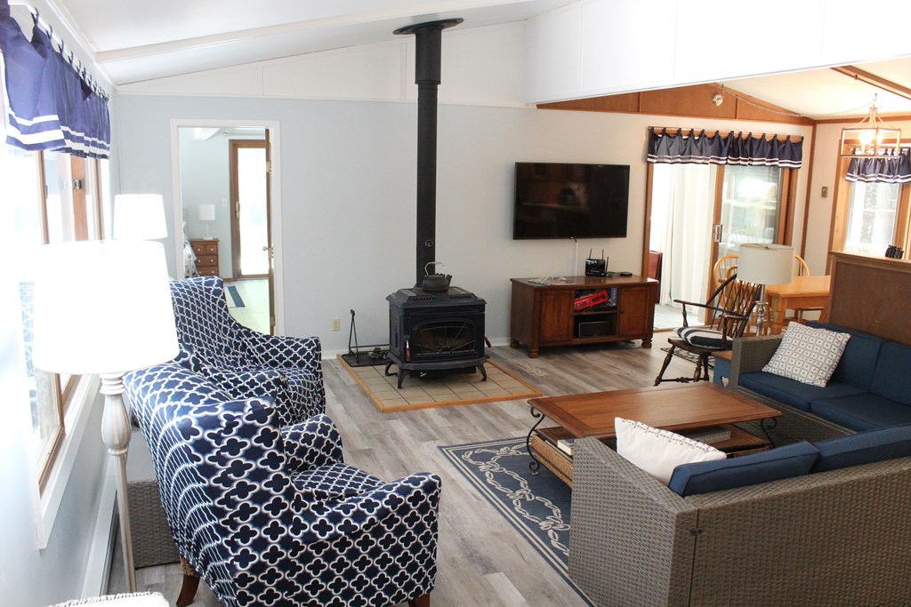 11250 Frontier Road Ellison Bay, WI 54210 - Photo 7 of 27