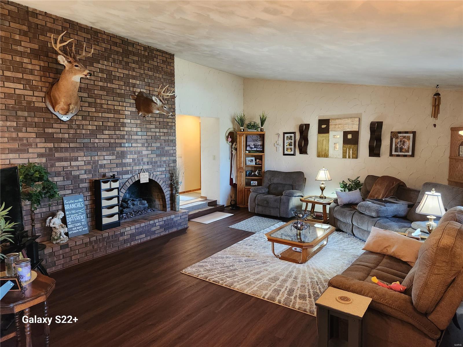 13042 Trestle Road Highland, IL 62249 - Photo 4 of 56