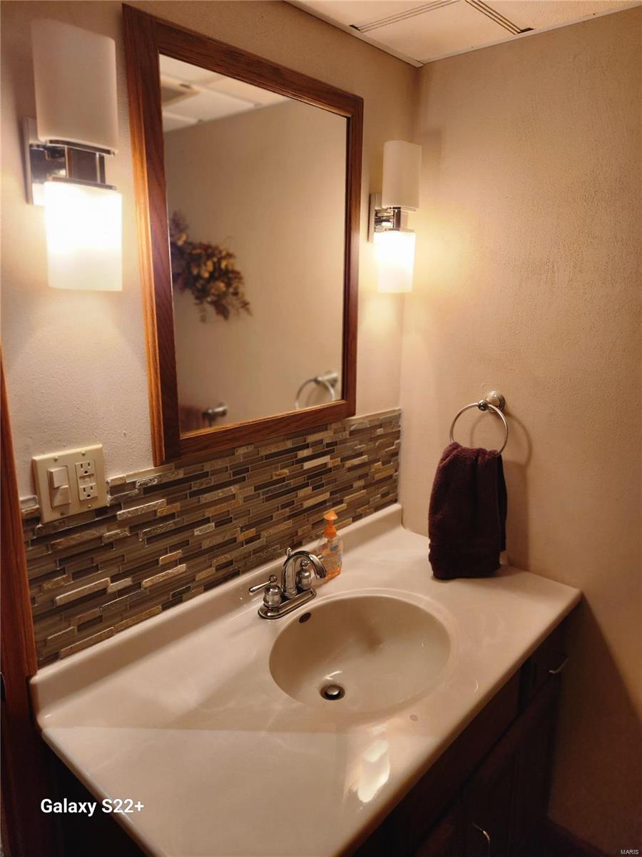 13042 Trestle Road Highland, IL 62249 - Photo 45 of 56
