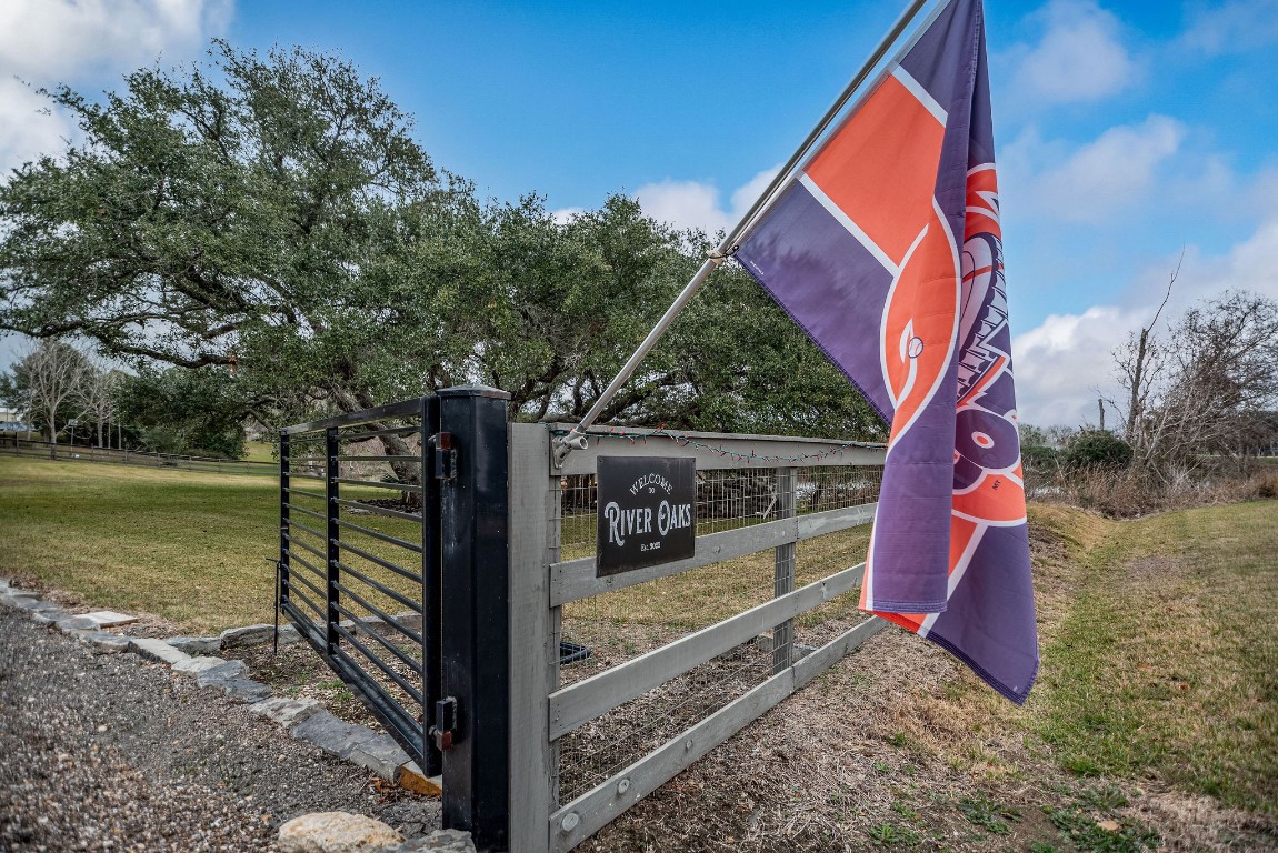 1236 Riverside Drive Palacios, TX 77465 - Photo 5 of 35 a view of outdoor space and seating area