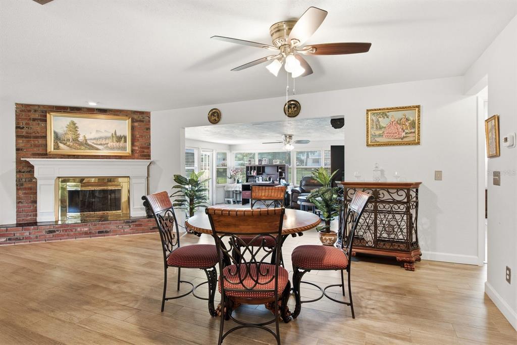 920 Lake Forest Road Clearwater, FL 33765 - Photo 18 of 40