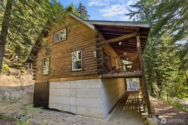 $554,950 | 131 RR Spur Road, Easton, WA 98925