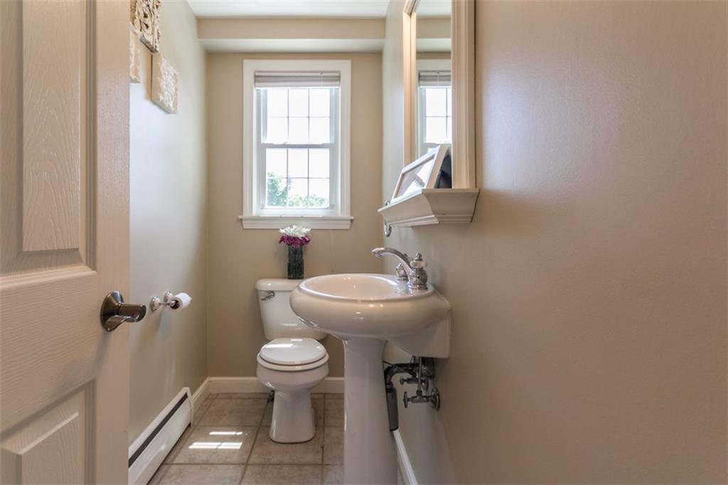 109 Wayside Road Portland, ME 04102 - Photo 14 of 35 Photo