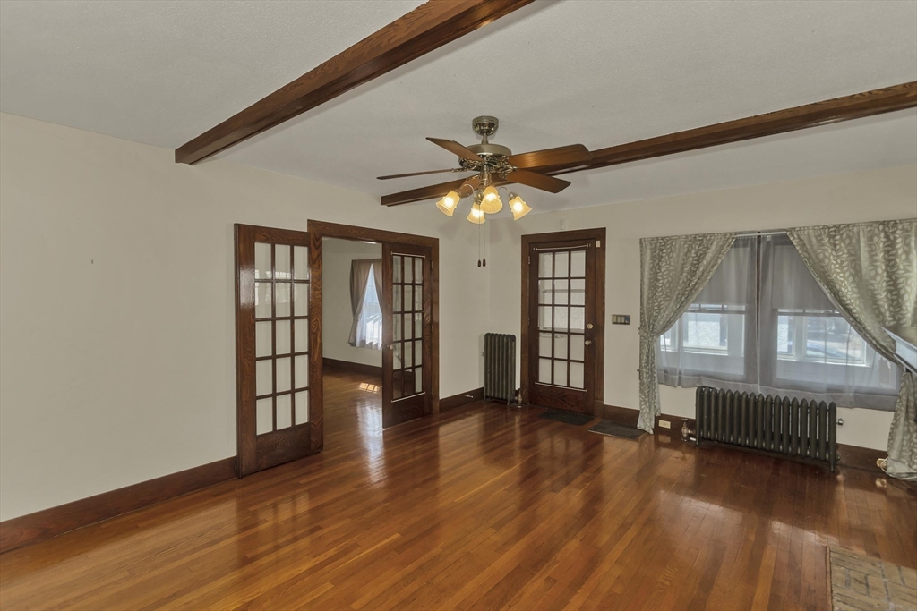 57 Lyndale Street Springfield, MA 01108 - Photo 8 of 40