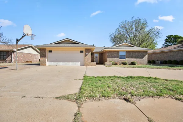 $149,000 | 1303 East Waco Street, Brownfield, TX 79316