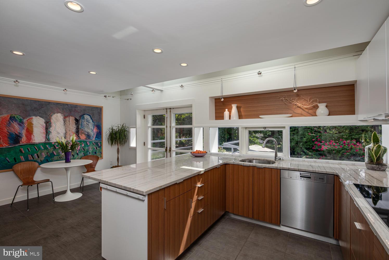 267 Riverside Drive Princeton, NJ 08540 - Photo 13 of 42 Kitchen