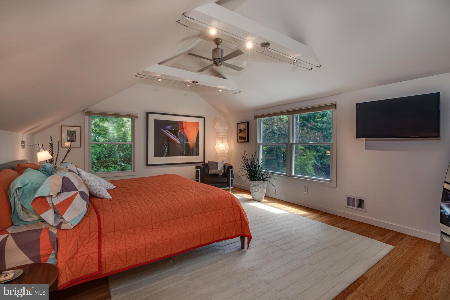267 Riverside Drive Princeton, NJ 08540 - Photo 22 of 42 Master Bedroom