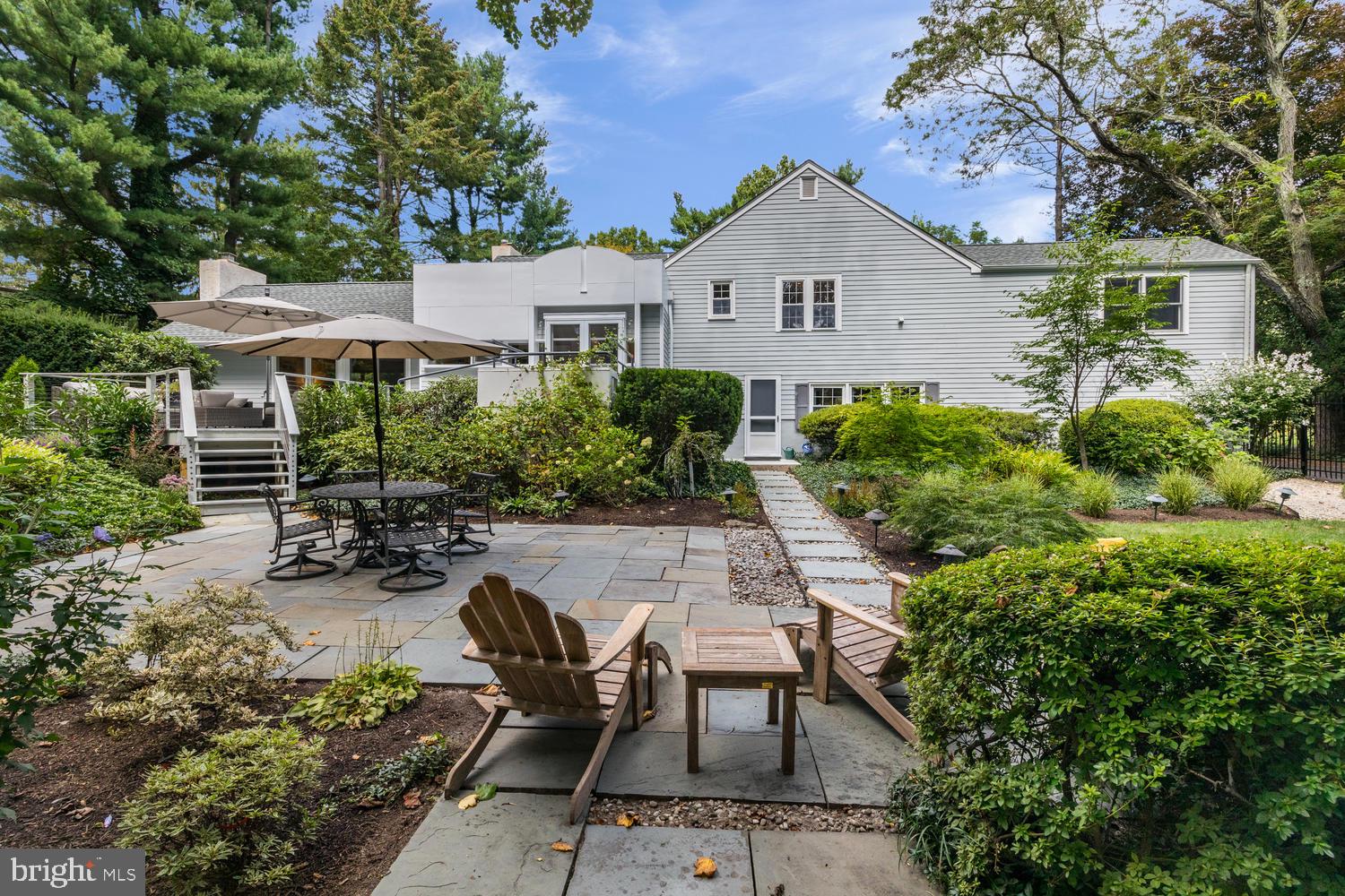 267 Riverside Drive Princeton, NJ 08540 - Photo 38 of 42 Exterior Rear