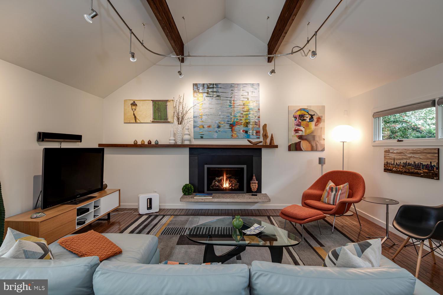 267 Riverside Drive Princeton, NJ 08540 - Photo 8 of 42 Great Room