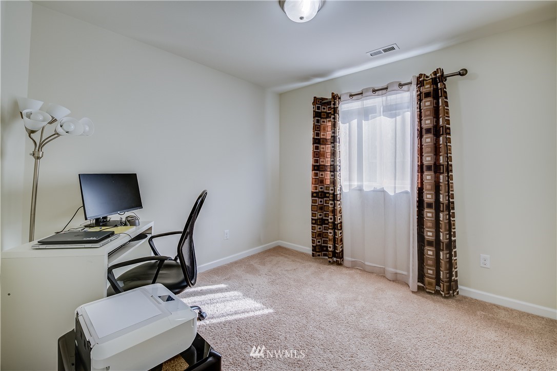 17814 Southeast 189th Street Renton, WA 98058 - Photo 17 of 31 Gallery Image 17