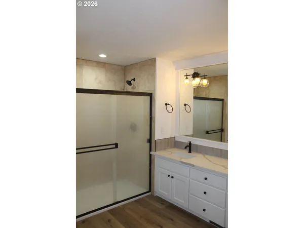 $1,250,000 | 23062 Southwest Byers Lk Terrace, Sherwood, OR 97140