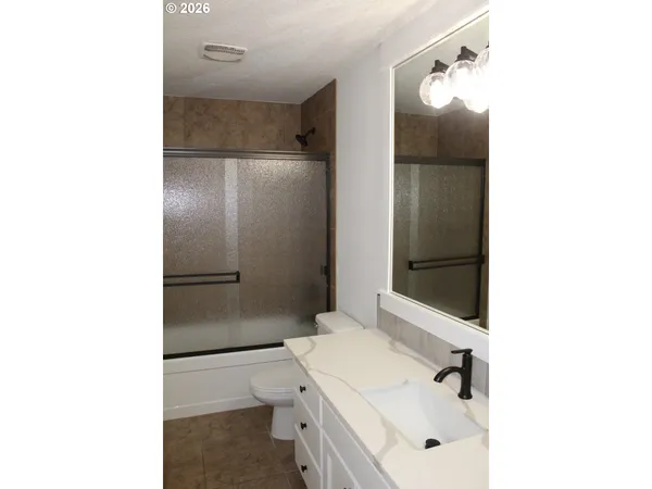 $1,250,000 | 23062 Southwest Byers Lk Terrace, Sherwood, OR 97140