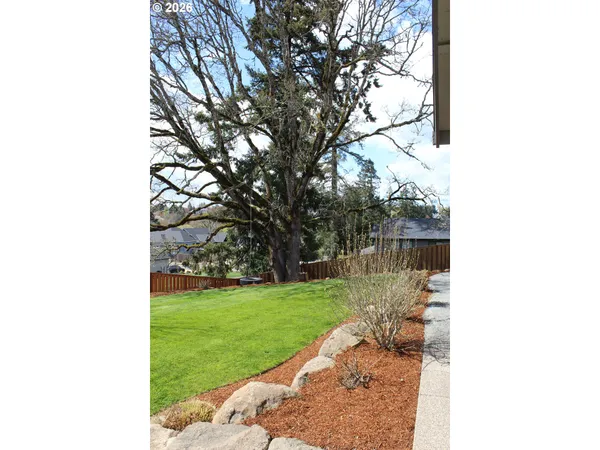 $1,250,000 | 23062 Southwest Byers Lk Terrace, Sherwood, OR 97140