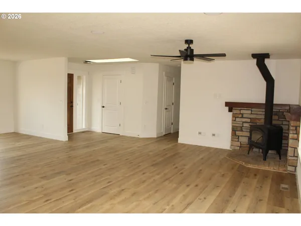 $1,250,000 | 23062 Southwest Byers Lk Terrace, Sherwood, OR 97140