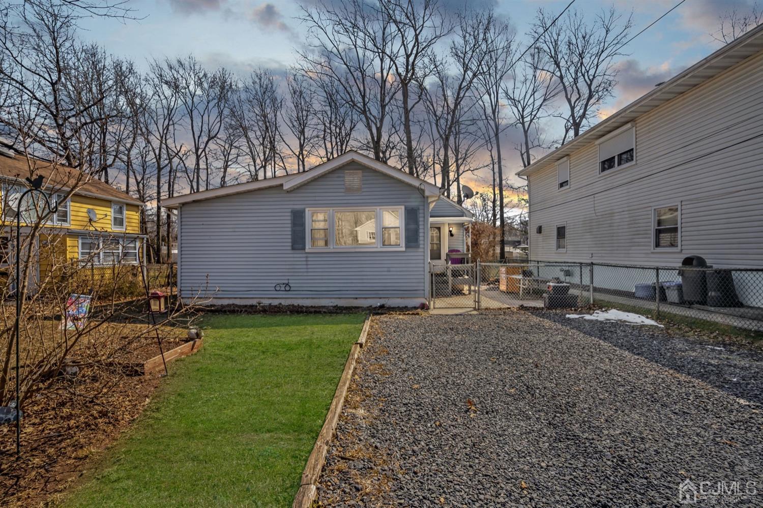 1624 Holly Road North Brunswick, NJ 08902 - Photo 1 of 20 Gallery Image 1