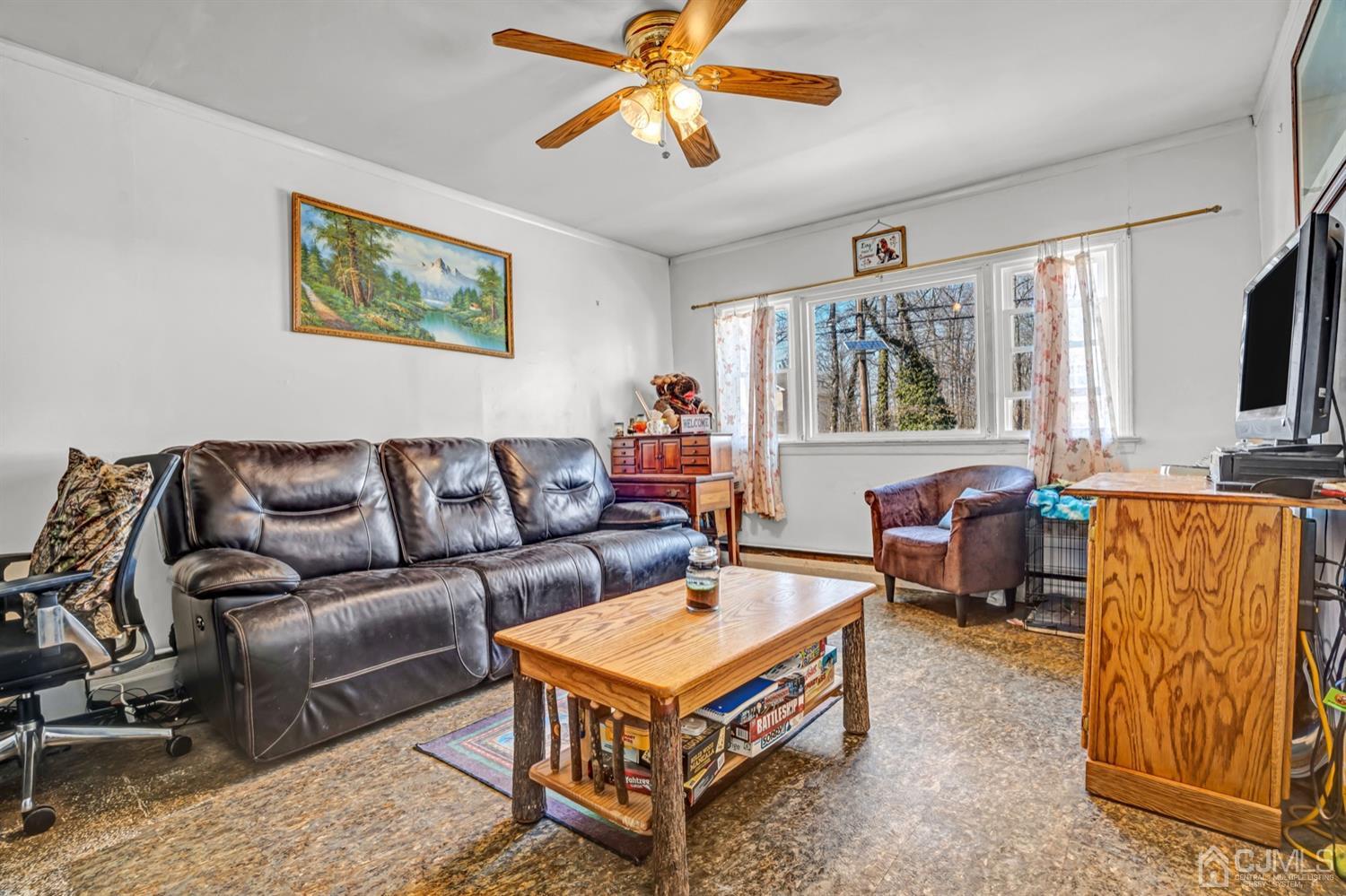 1624 Holly Road North Brunswick, NJ 08902 - Photo 5 of 20 Gallery Image 5