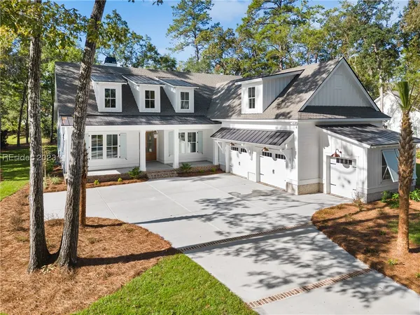 $1,425,000 | 304 Farnsleigh Avenue, Bluffton, SC 29910