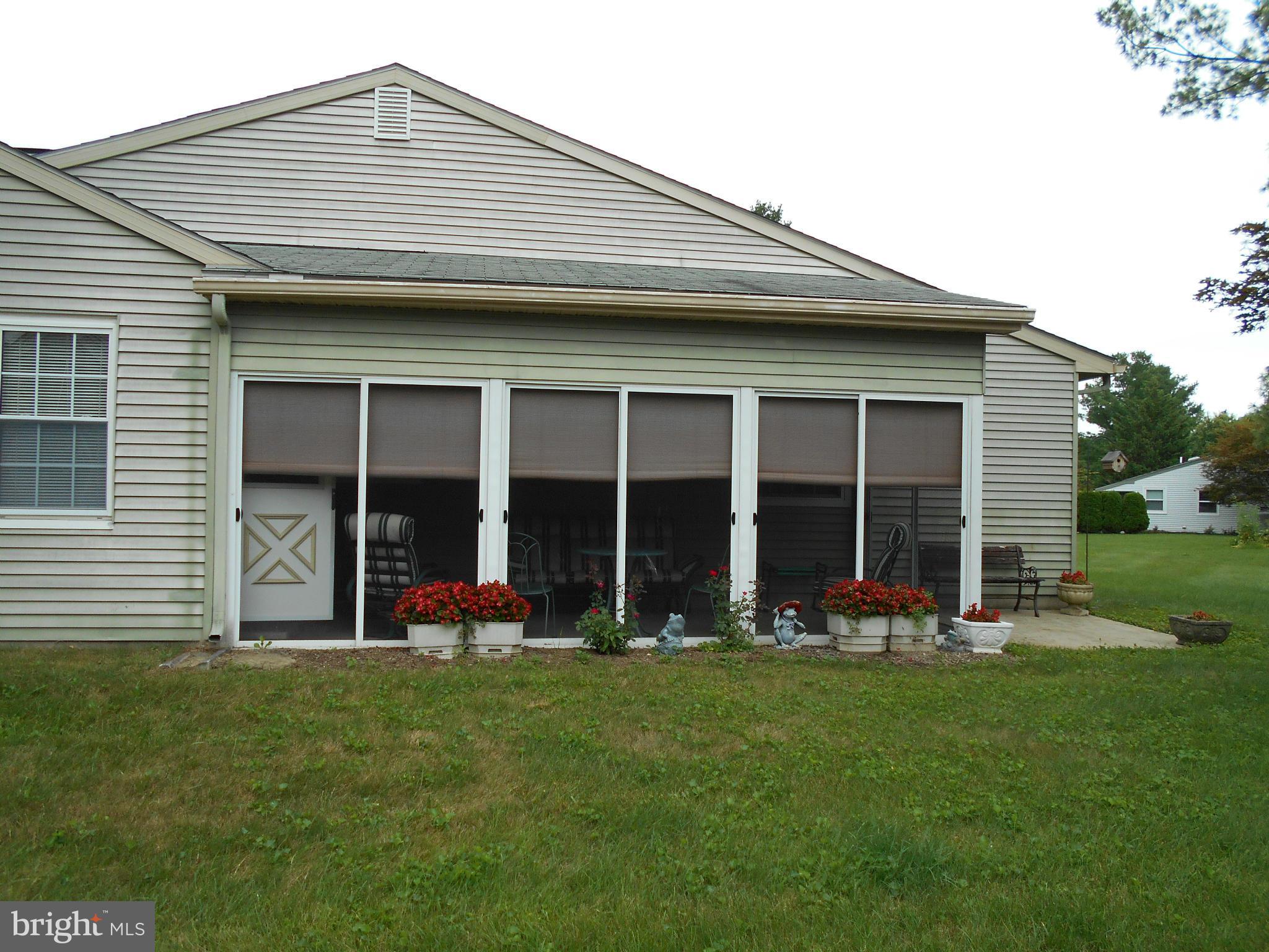 7021 Basswood Road Frederick, MD 21703 - Photo 4 of 23 Exterior (General)