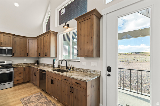 1036 West Chads Road Bicknell, UT 84715 - Photo 14 of 54