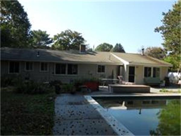 3 Wedgemere Road Beverly, MA 01915 - Photo 18 of 29