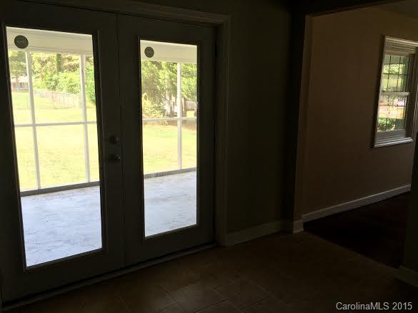 8440 Pence Road Charlotte, NC 28215 - Photo 11 of 22 Gallery Image 11
