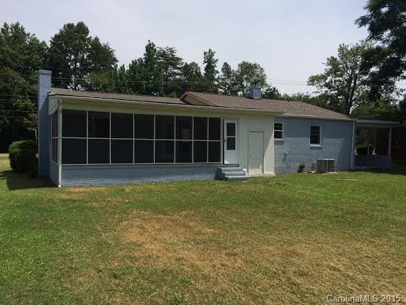 8440 Pence Road Charlotte, NC 28215 - Photo 4 of 22 Gallery Image 4