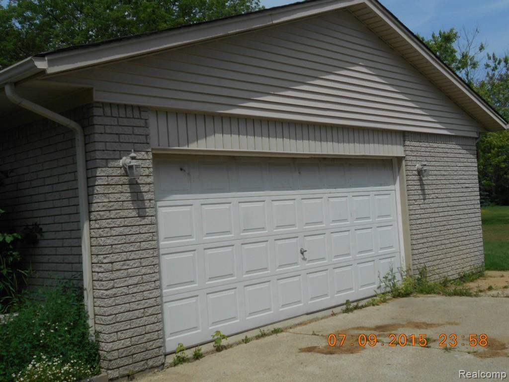8100 Lindsey Road Casco, MI 48064 - Photo 11 of 16