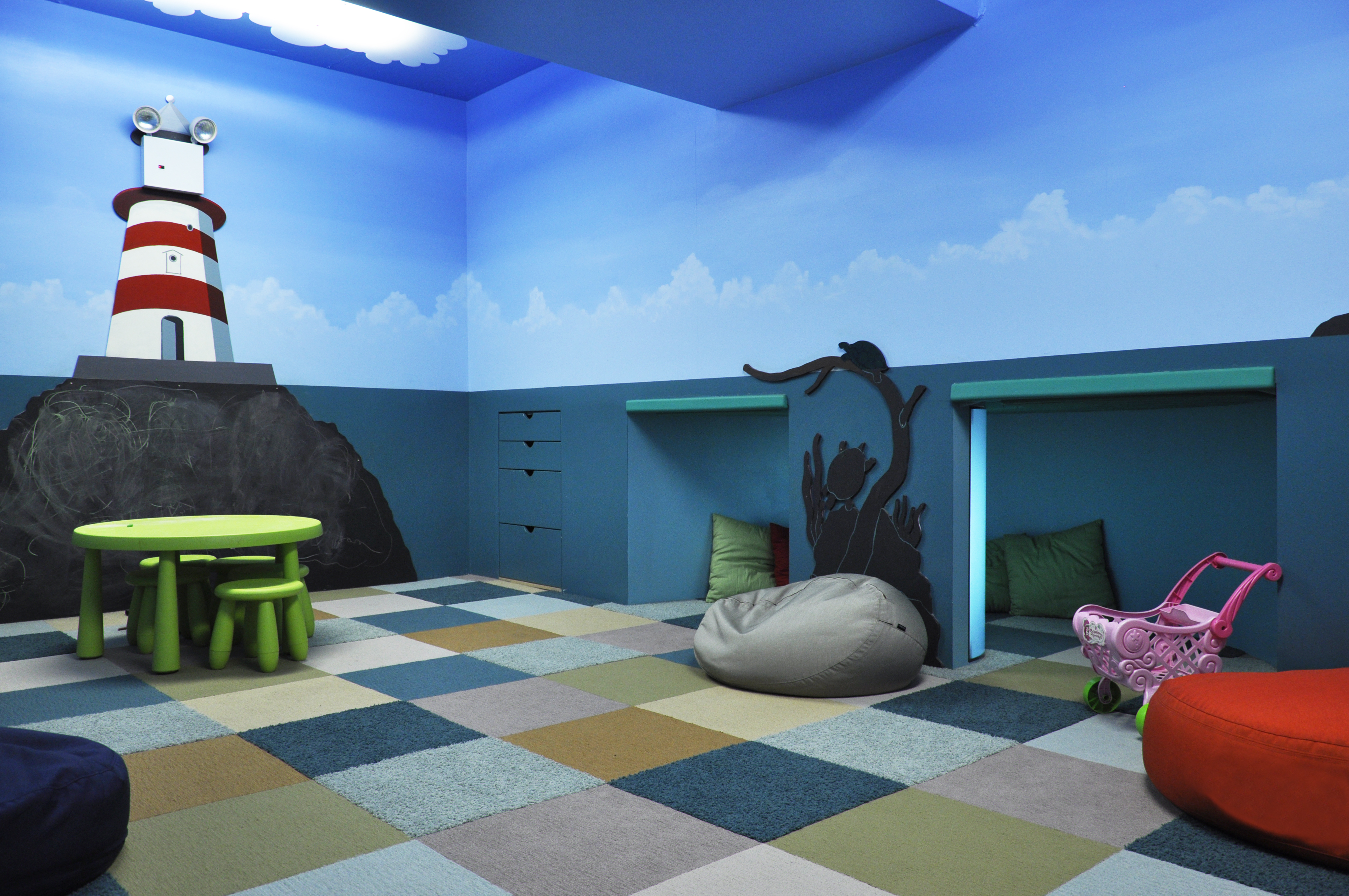 212 East 47th Street, Unit 25D Manhattan, NY 10017 - Photo 8 of 11