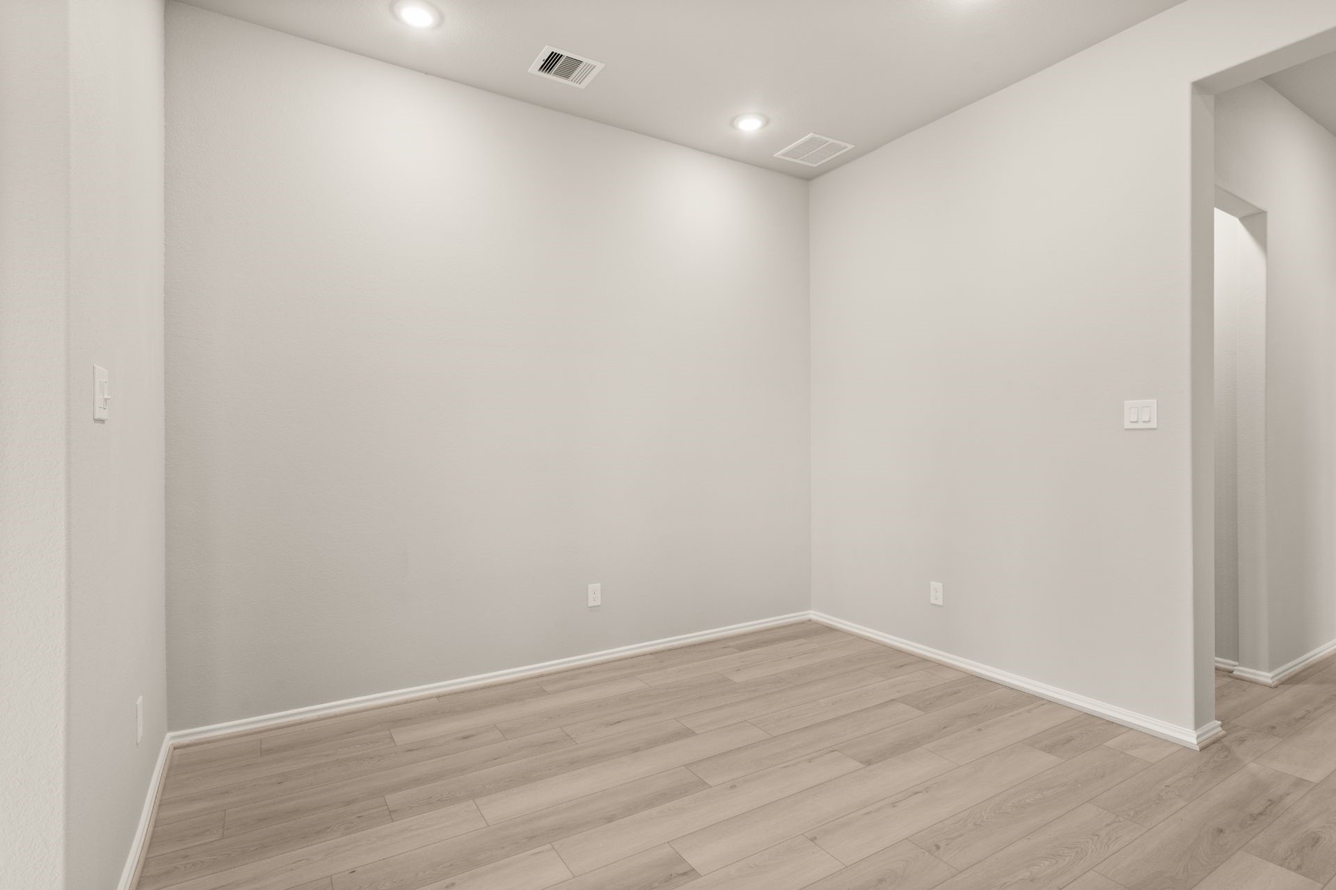 9170 Grand Jubilee Drive Montgomery, TX 77316 - Photo 6 of 18 a view of an empty room
