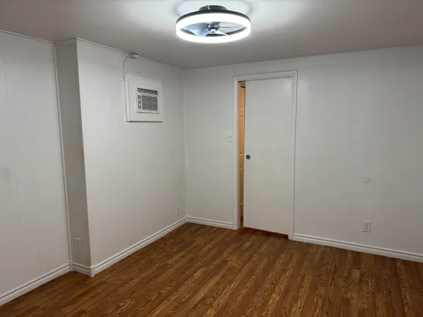 $900 | 2708 20th Street, Unit REAR, Lubbock, TX 79410