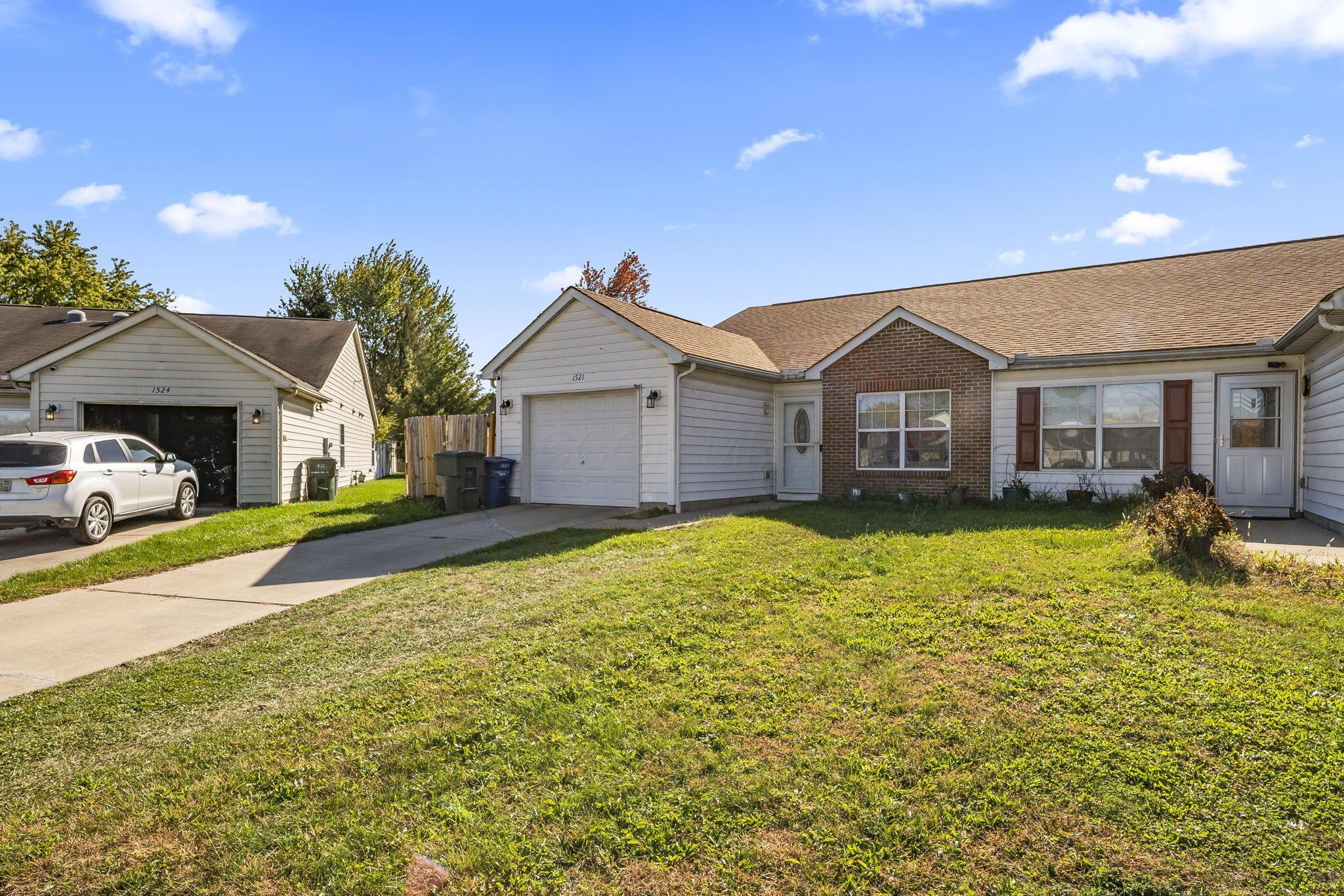 1521 October Ridge Court Columbus, OH 43223 - Photo 6 of 64 6-web-or-mls-DSC09754
