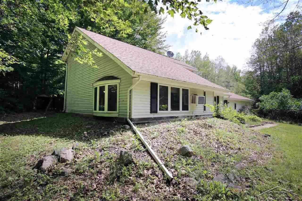 4822 West Vernon Road Weidman, MI 48893 - Photo 29 of 37