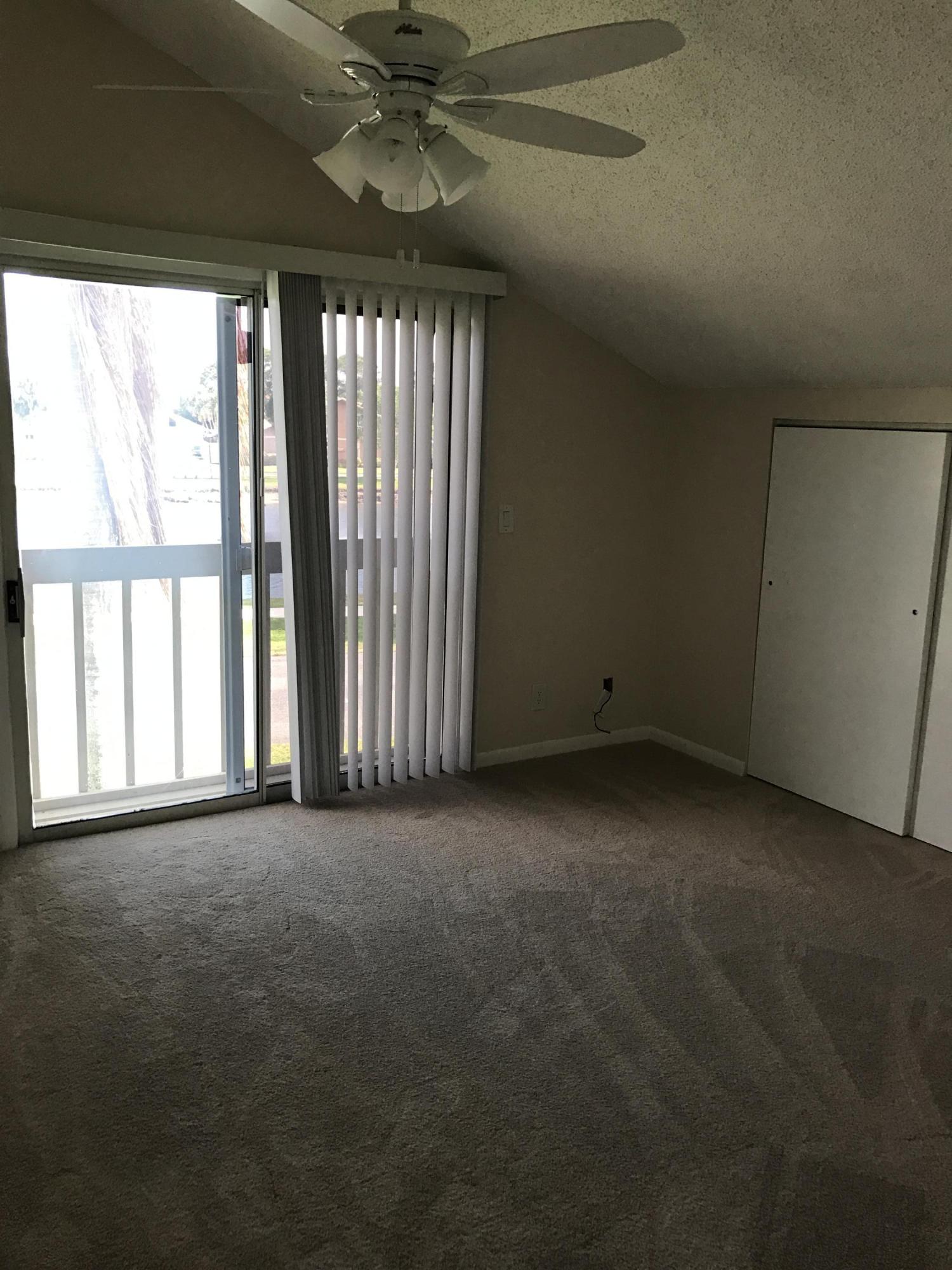 72 Maplecrest Circle Jupiter, FL 33458 - Photo 21 of 22 Upstairs Bedroom