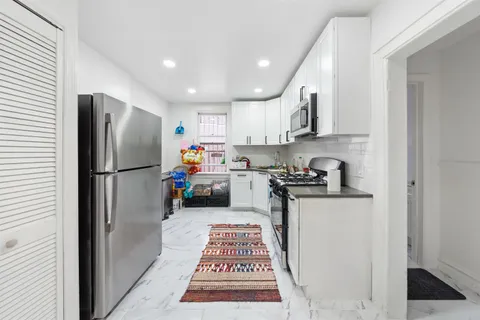 $849,000 | 477 Mercer Street, Jersey City, NJ 07306