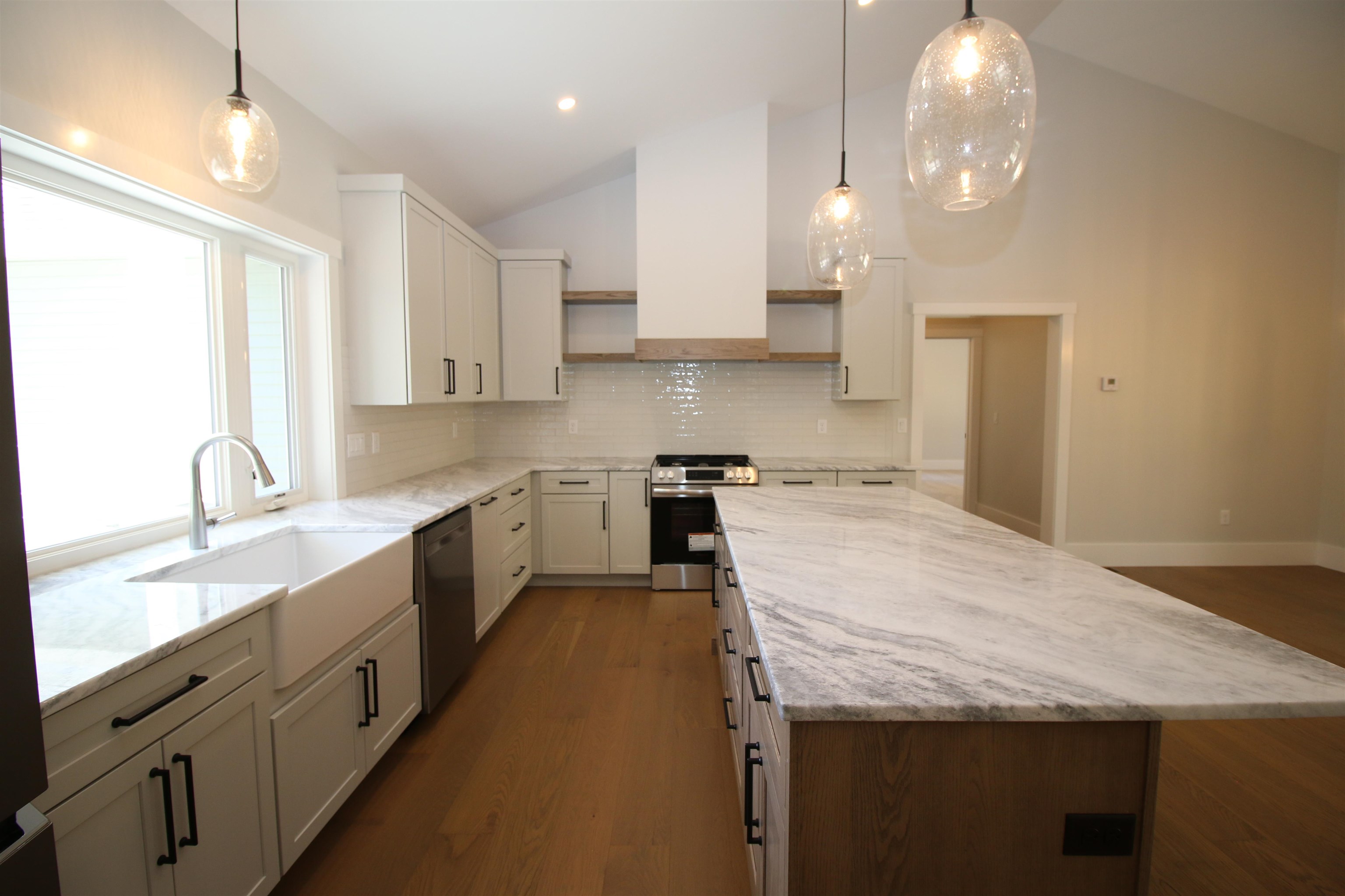 21 Ruonala Road, Unit 52931 Milford, NH 03055 - Photo 8 of 33