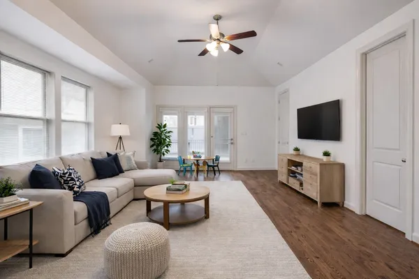 $3,500 | 1103 Summer Street, Houston, TX 77007