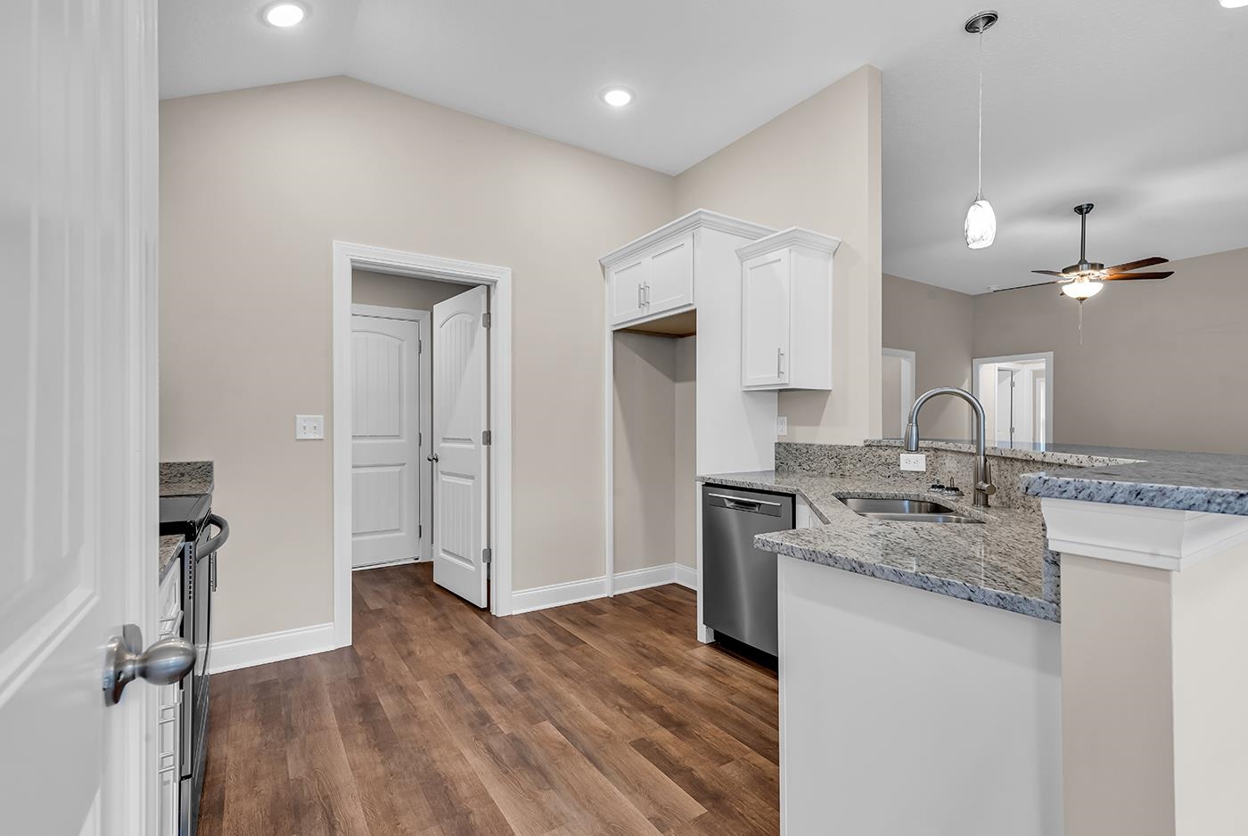 1640 Little Buck Road Conway, SC 29527 - Photo 27 of 37 Gallery Image 27