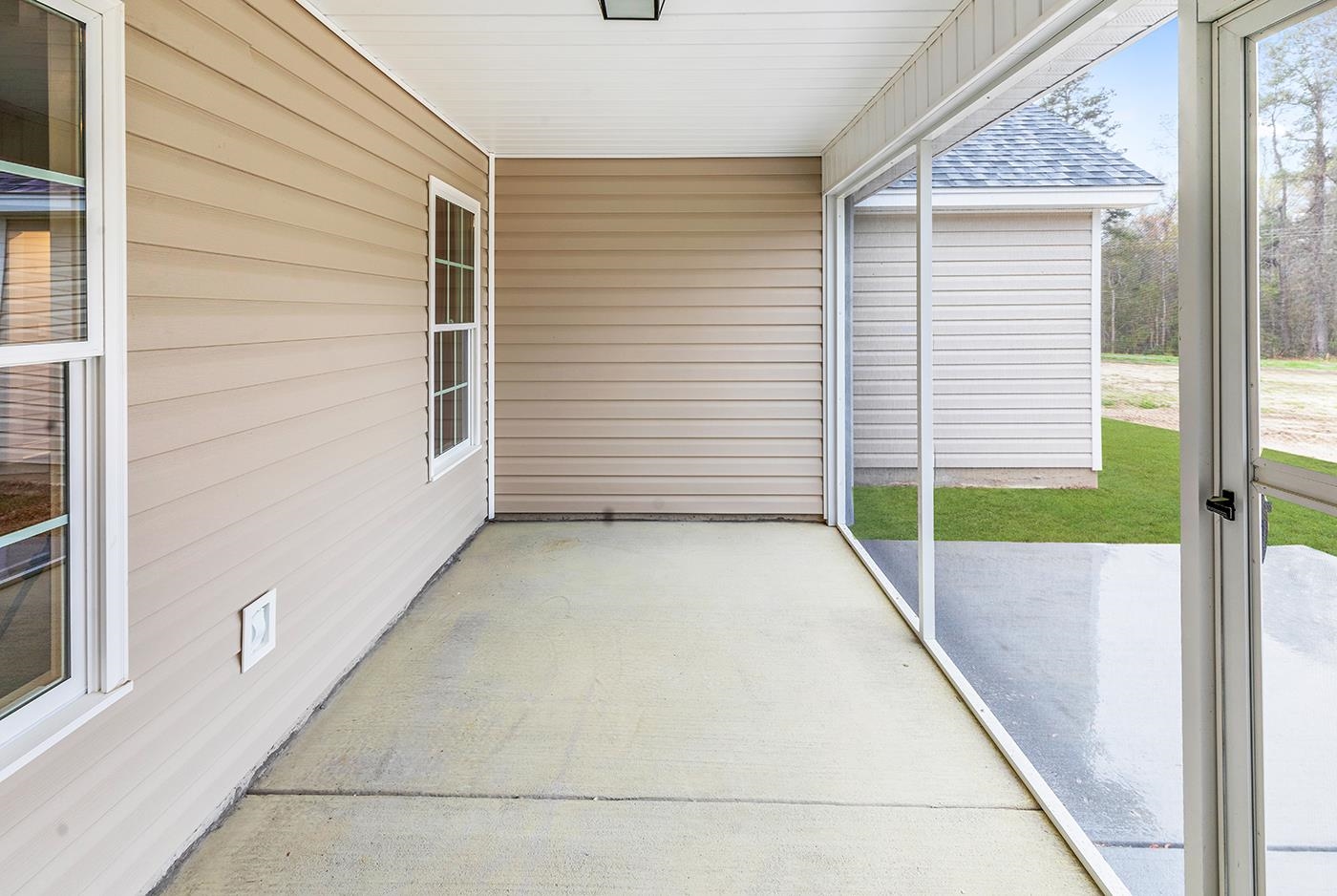 1640 Little Buck Road Conway, SC 29527 - Photo 33 of 37 Gallery Image 33